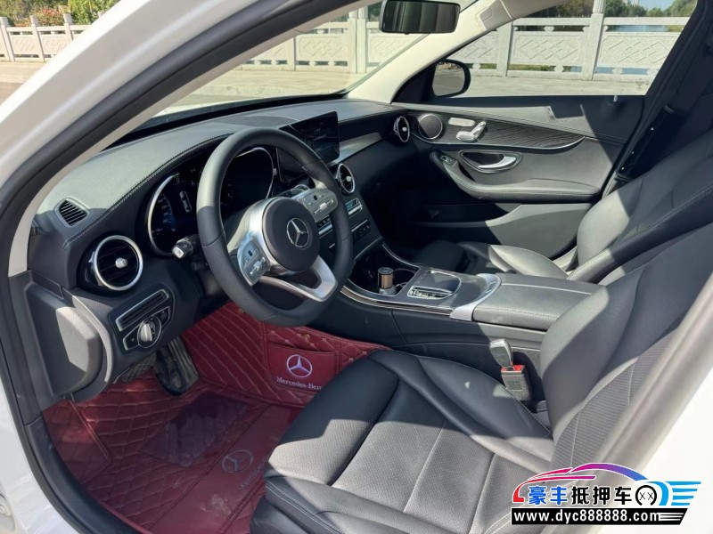 21年奔驰C轿车抵押车出售