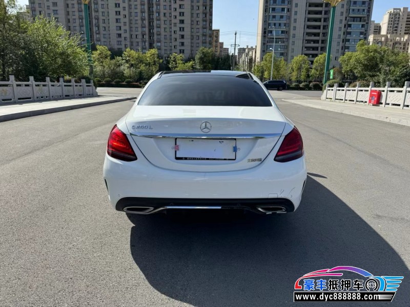 21年奔驰C轿车抵押车出售