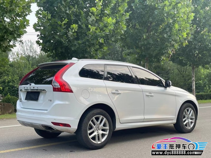 17年沃尔沃XC60轿车抵押车出售