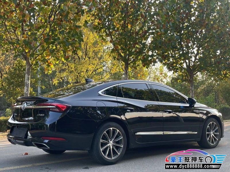 20年别克君越轿车抵押车出售