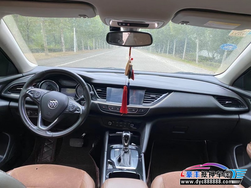 17年别克君威轿车抵押车出售