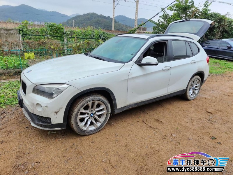 15年宝马X1SUV抵押车出售