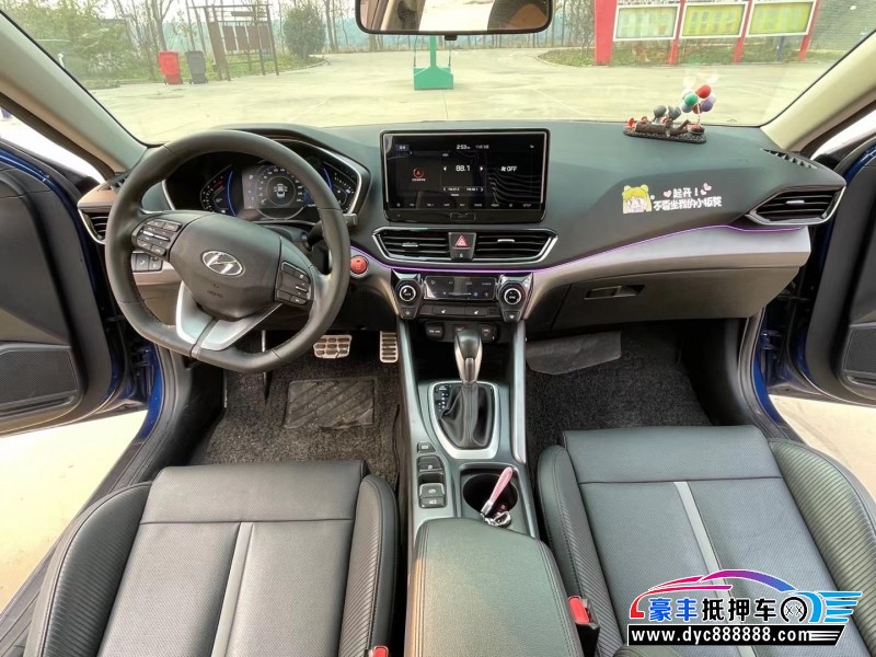 20年现代菲斯塔轿车抵押车出售