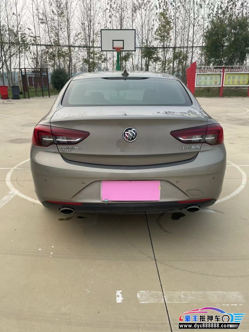 18年别克君威轿车抵押车出售