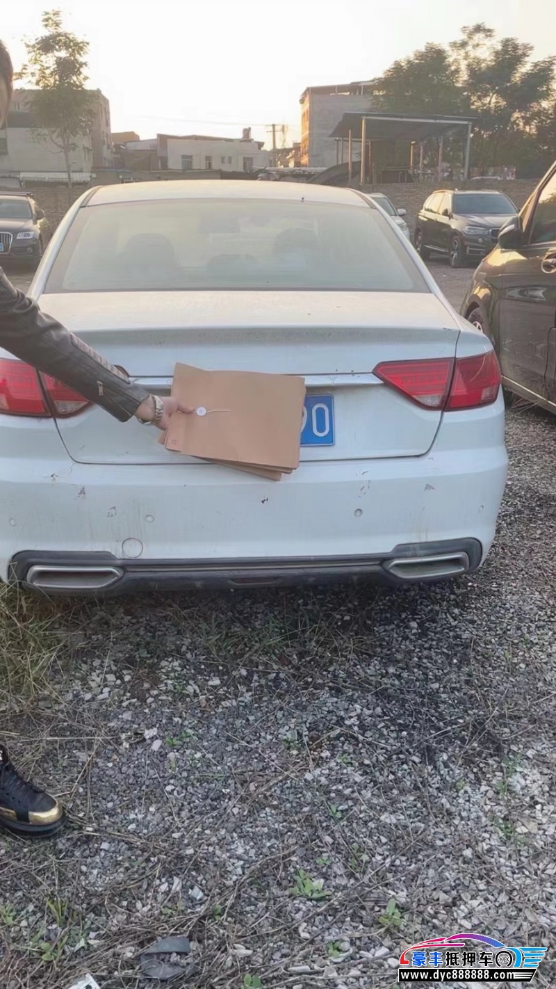 19年吉利帝豪GL轿车抵押车出售