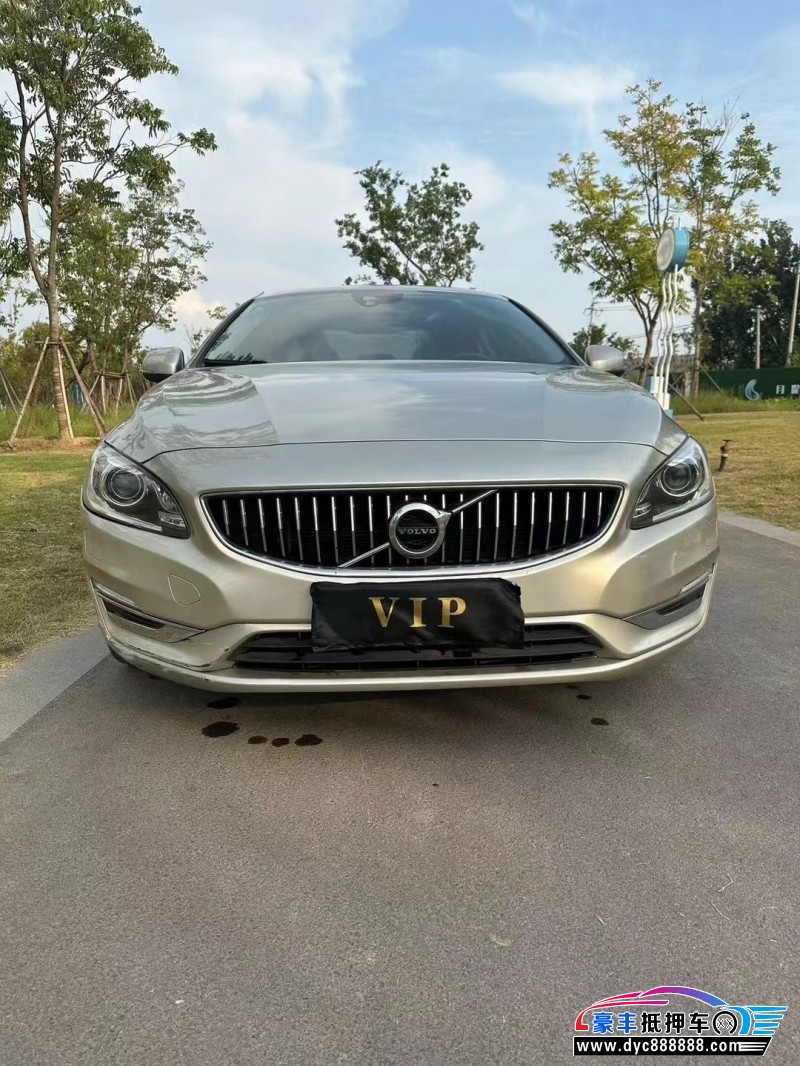18年沃尔沃S60L轿车抵押车出售