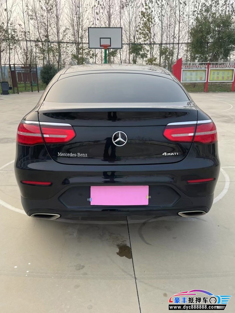 18年奔驰GLCSUV抵押车出售