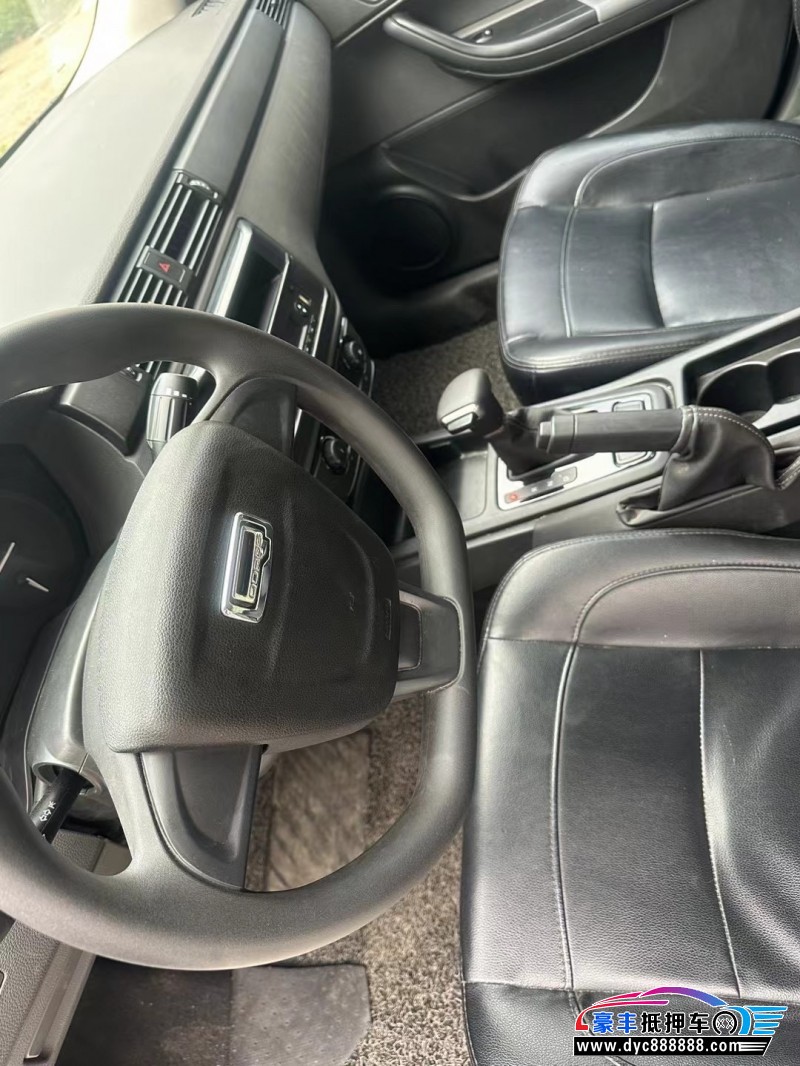 19年观致观致3轿车抵押车出售