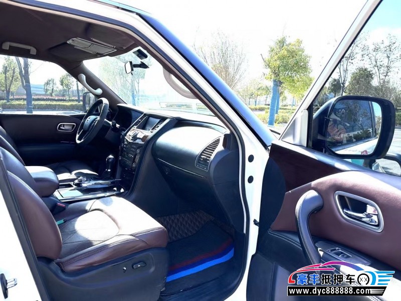 17年日产途乐轿车抵押车出售