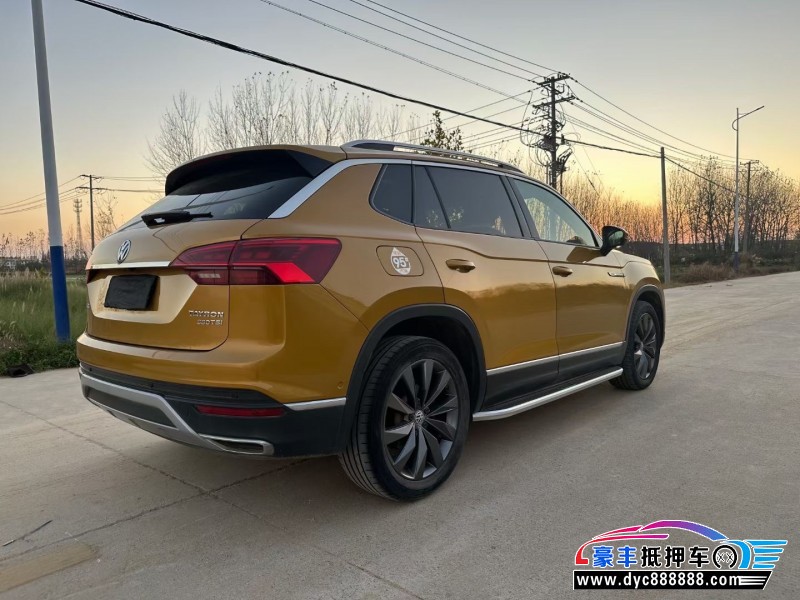 18年大众途岳轿车抵押车出售