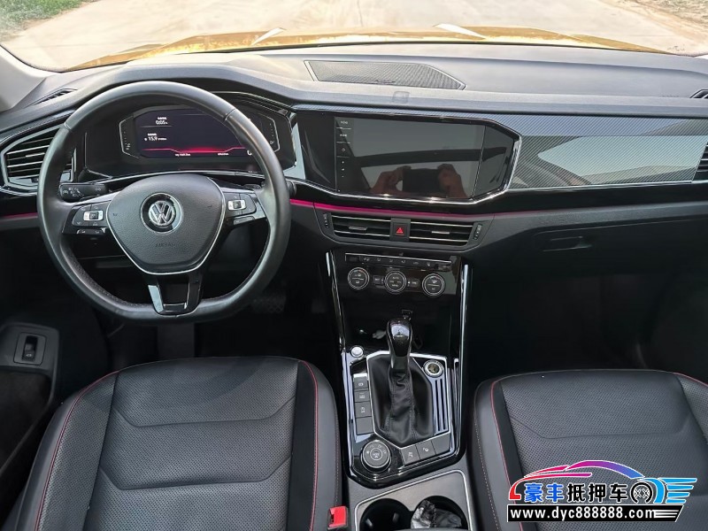 18年大众途岳轿车抵押车出售