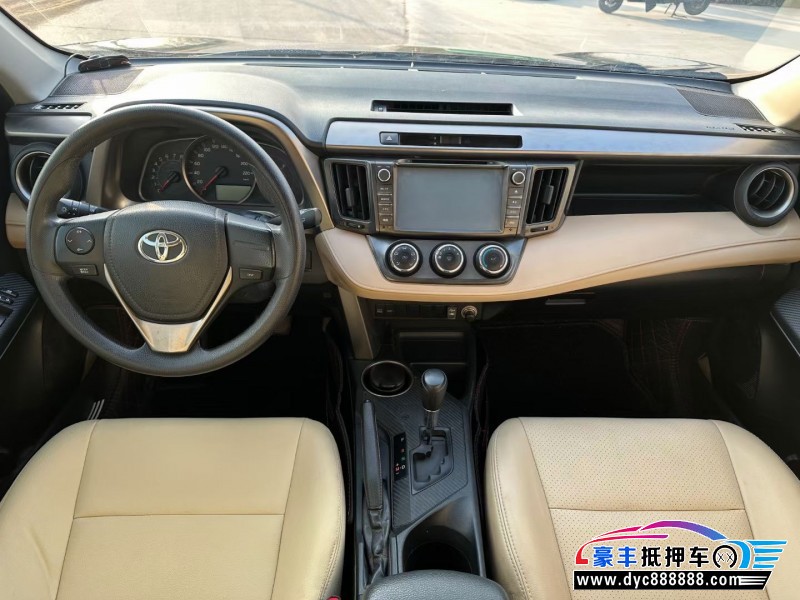 14年丰田RAV4轿车抵押车出售