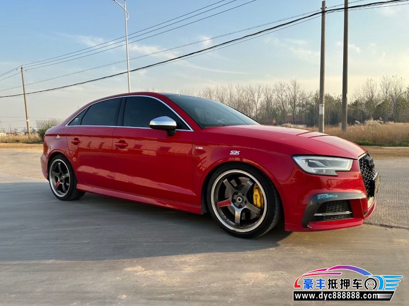 18年奥迪A3轿车抵押车出售