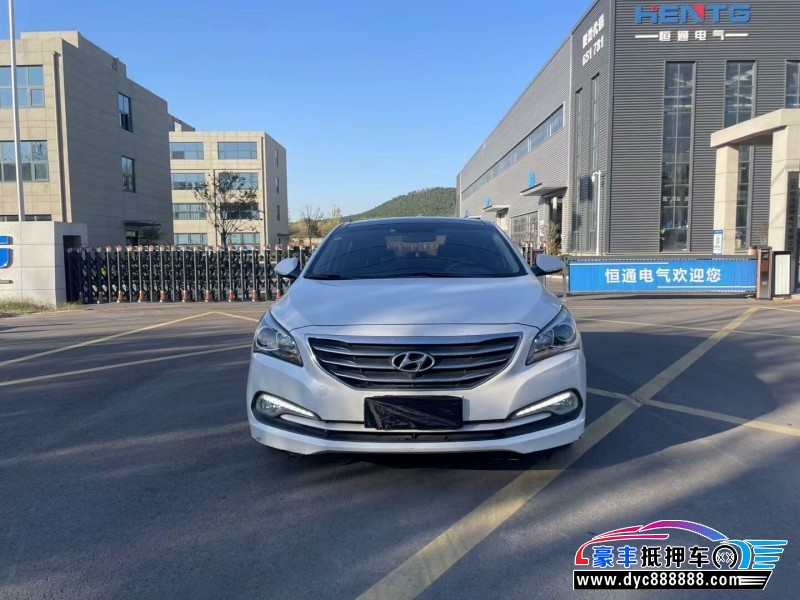 17年现代名图轿车抵押车出售