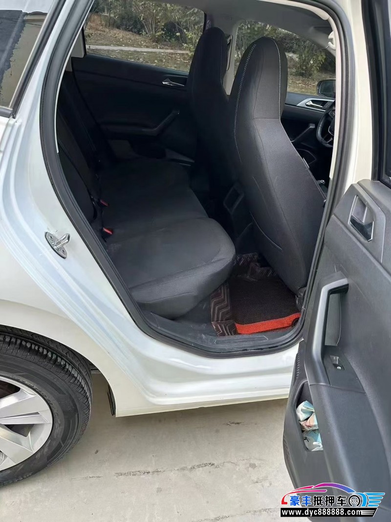 21年大众polo轿车抵押车出售