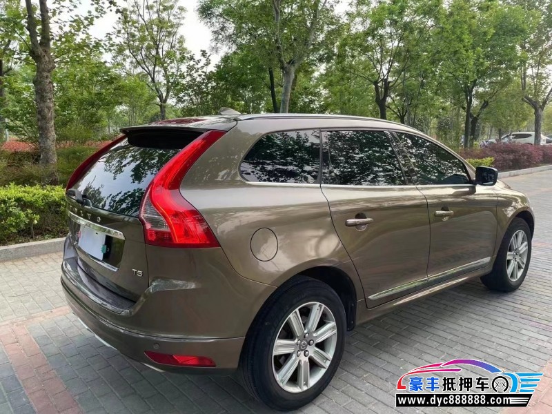 15年沃尔沃XC60轿车抵押车出售