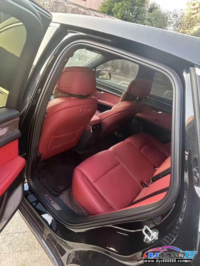 23年华为问界SUV抵押车出售