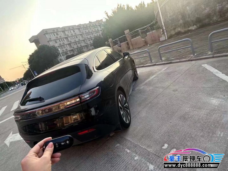 23年华为问界SUV抵押车出售