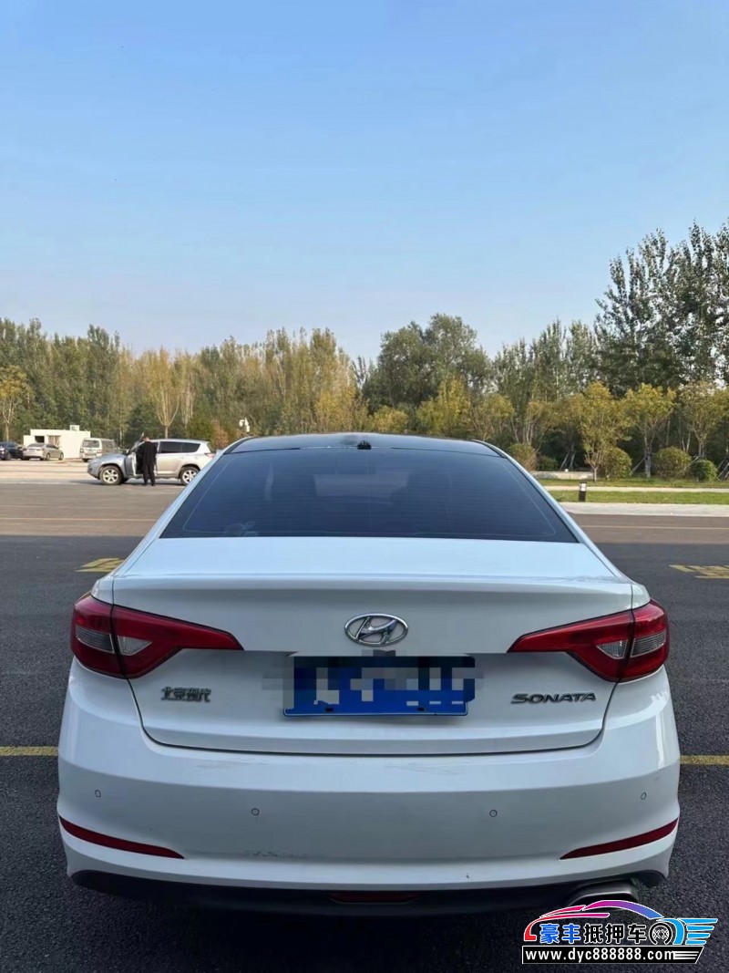 17年现代索纳塔九轿车抵押车出售