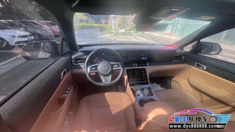 21年理想ONE轿车抵押车出售