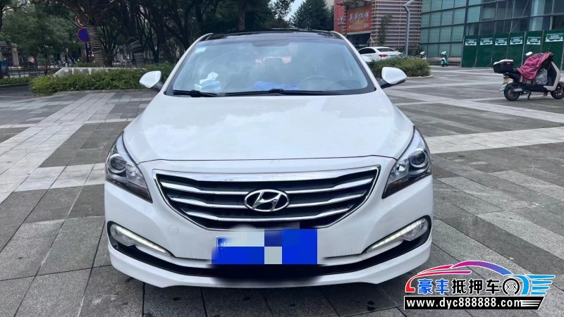 17年现代名图轿车抵押车出售