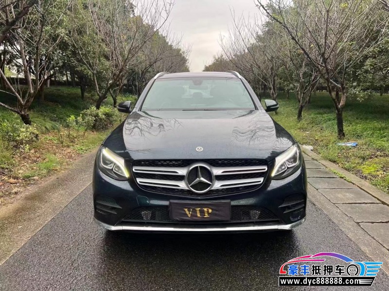 19年奔驰GL轿车抵押车出售