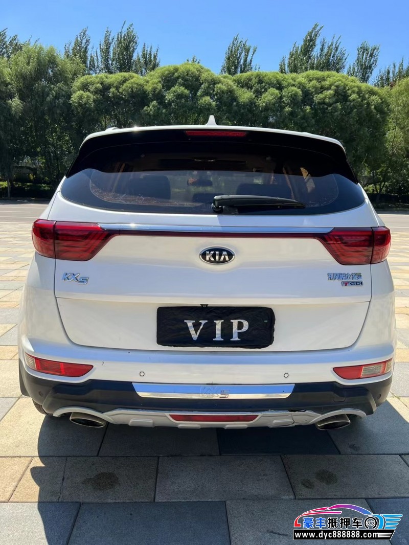 17年起亚KX5轿车抵押车出售