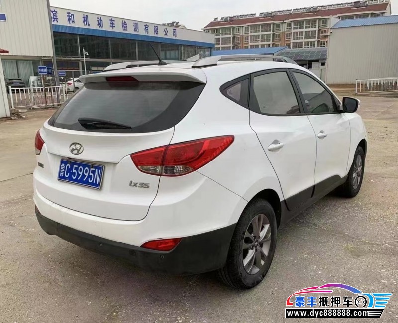 14年现代ix35SUV抵押车出售