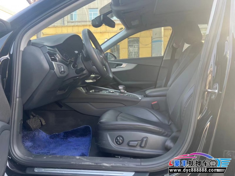 19年奥迪A4轿车抵押车出售