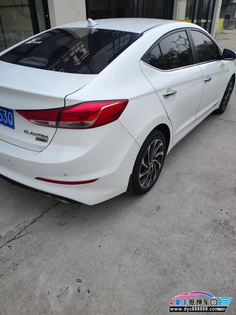 19年现代领动轿车抵押车出售