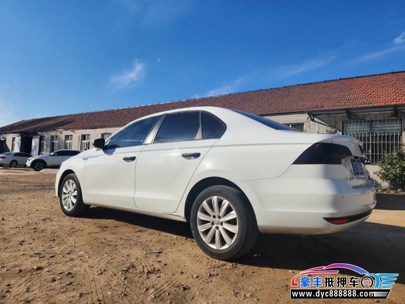 20年大众宝来轿车抵押车出售