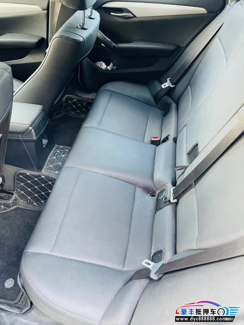 15年宝马X1SUV抵押车出售