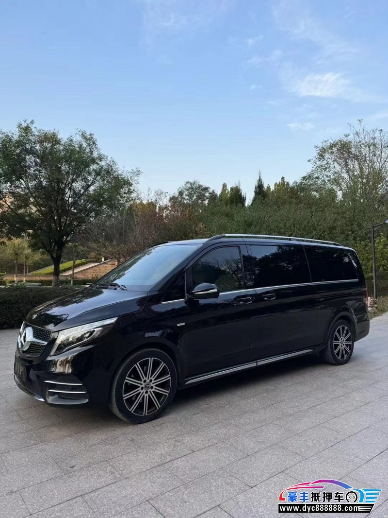 22年奔驰V轿车抵押车出售