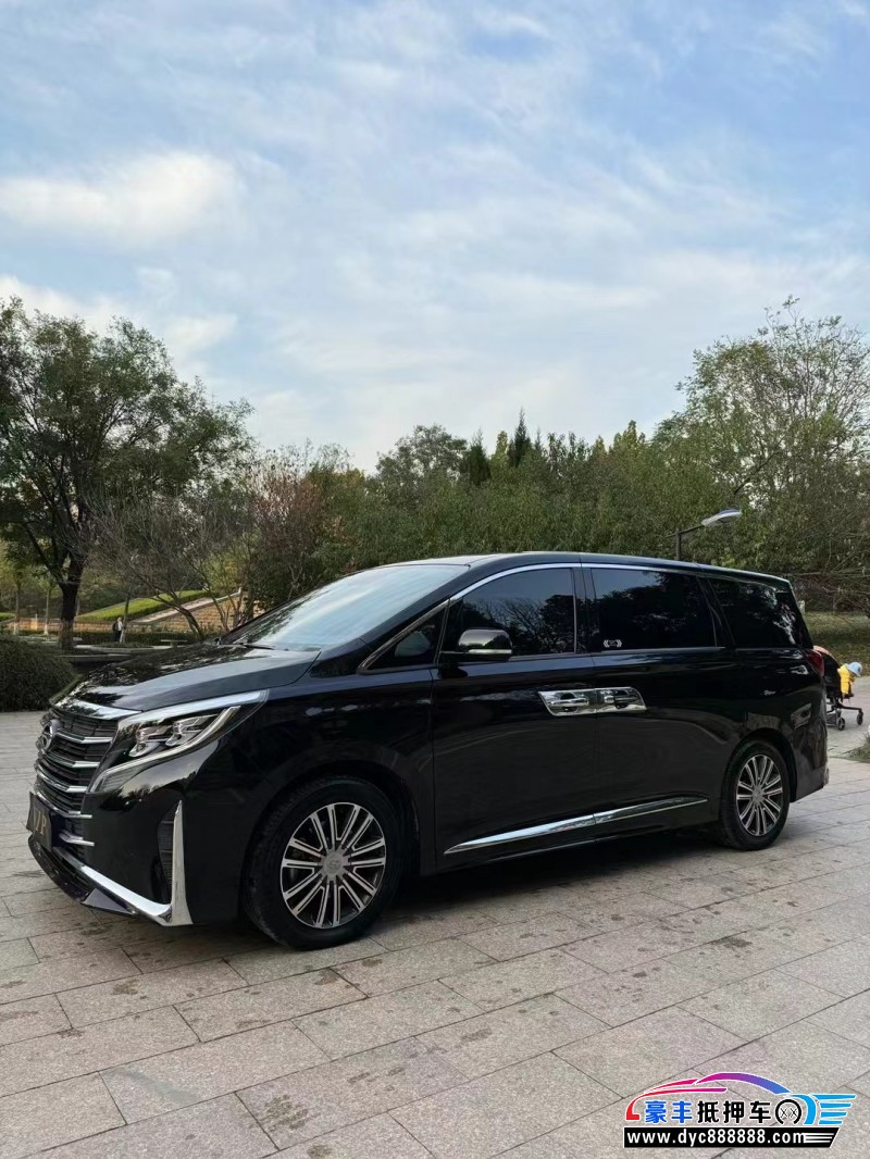 21年传祺M8轿车抵押车出售