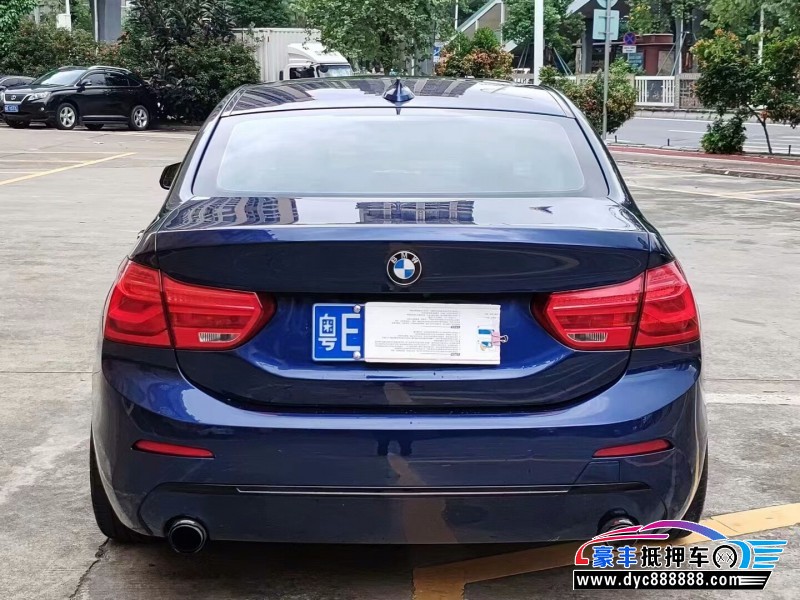 18年宝马1系轿车抵押车出售