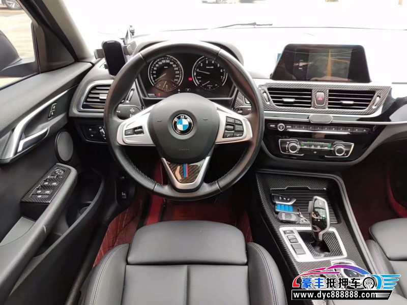 18年宝马1系轿车抵押车出售