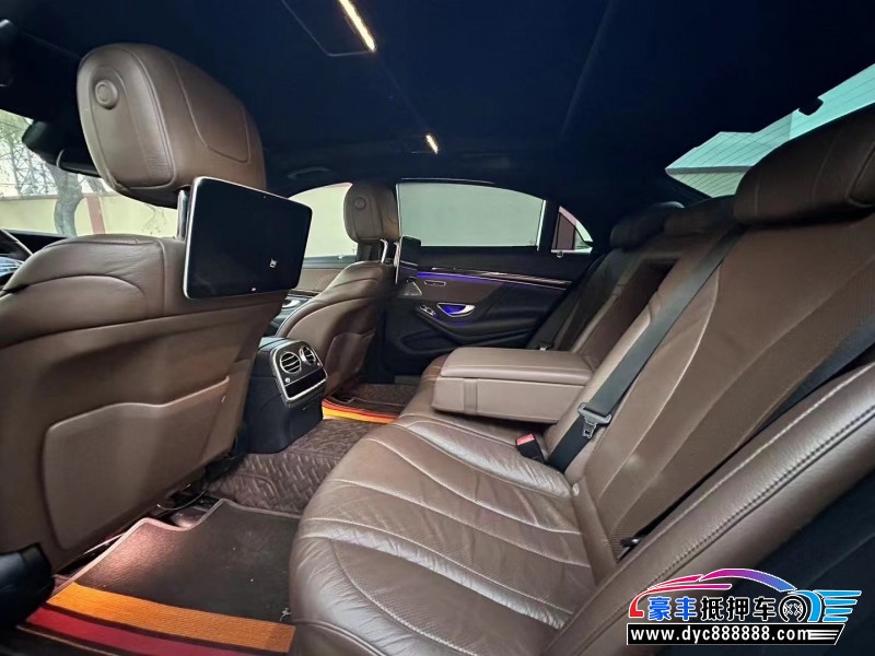 17年奔驰S轿车抵押车出售