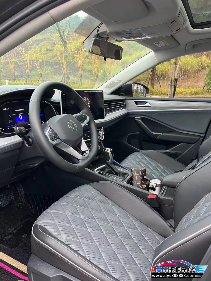 23年大众速腾轿车抵押车出售