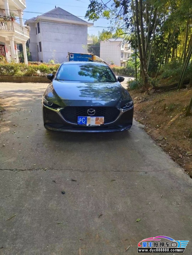 20年马自达昂克赛拉轿车抵押车出售