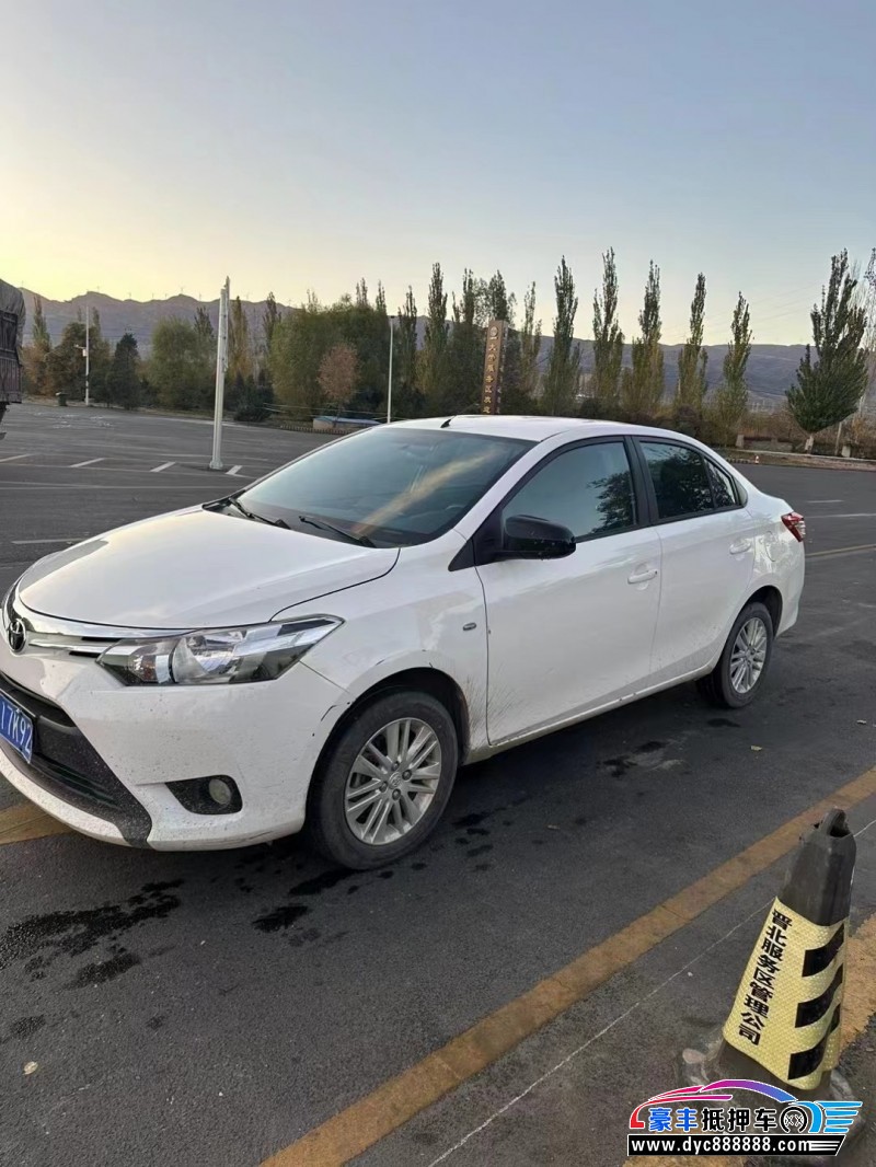 16年丰田威驰轿车抵押车出售