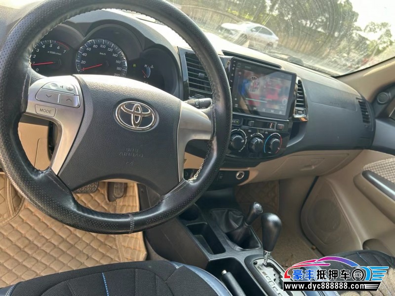 17年丰田Fortuner奔跑者SUV抵押车出售