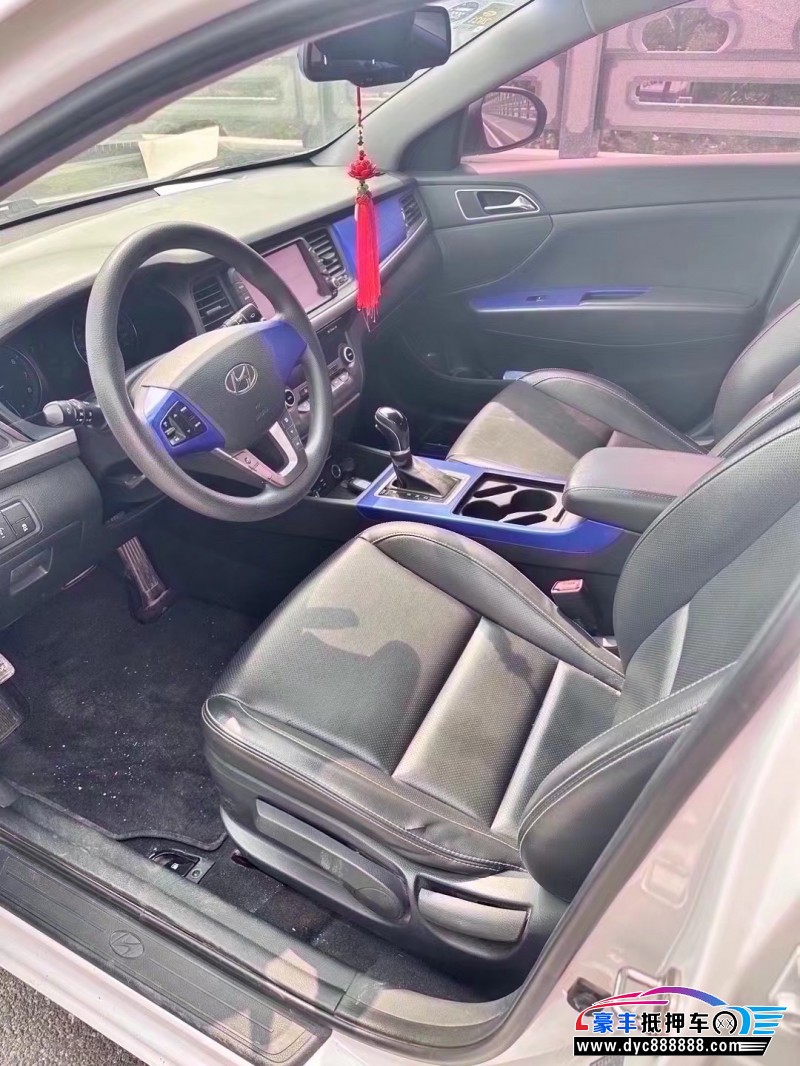 17年现代名图轿车抵押车出售