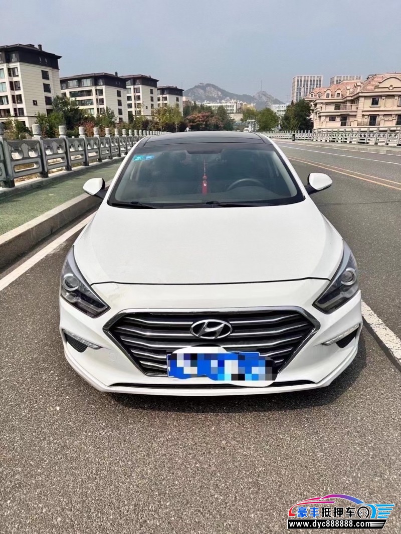 17年现代名图轿车抵押车出售