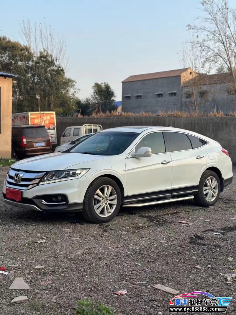 14年本田歌诗图SUV抵押车出售