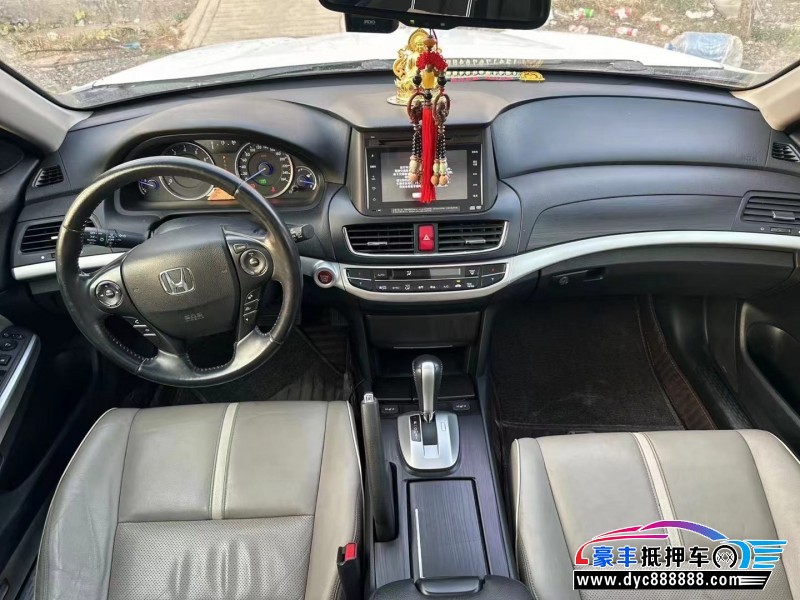 14年本田歌诗图SUV抵押车出售