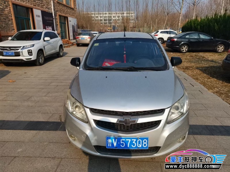 12年雪佛兰赛欧轿车抵押车出售