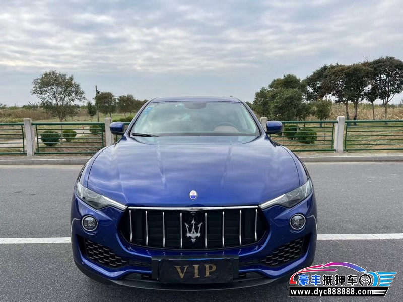 18年玛莎拉蒂莱万特轿车抵押车出售