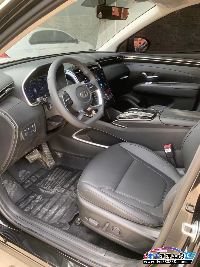 23年现代途胜SUV抵押车出售