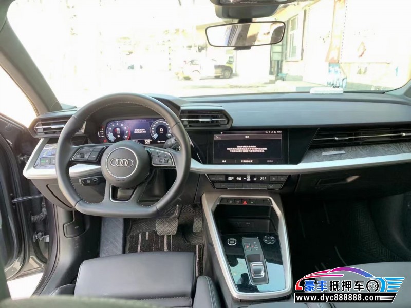 22年奥迪A3轿车抵押车出售