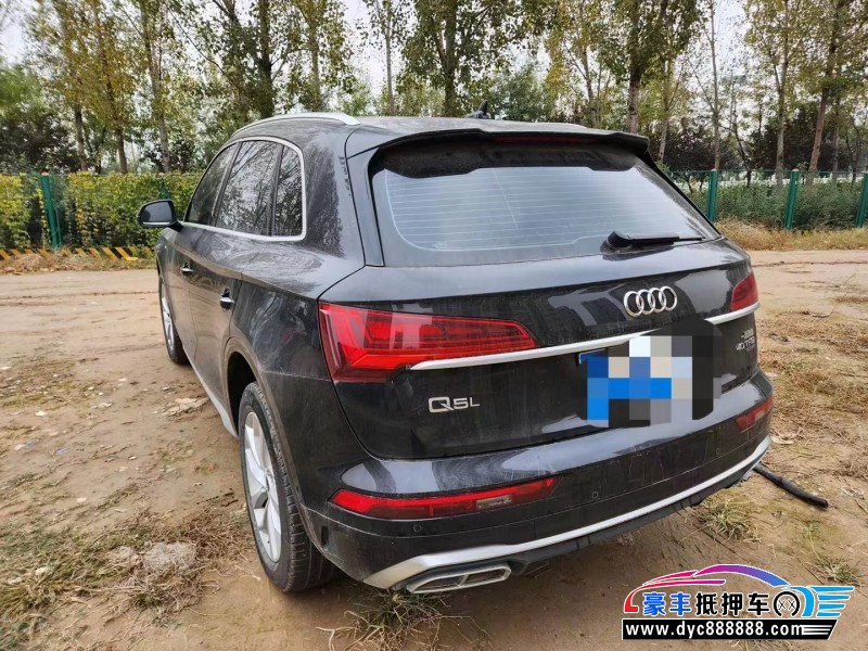 21年奥迪Q5轿车抵押车出售